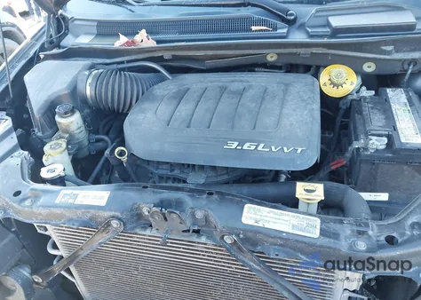 2016 Dodge Grand Caravan R/T из США, поврежденный, VIN 2C4RDGEG3GR369638